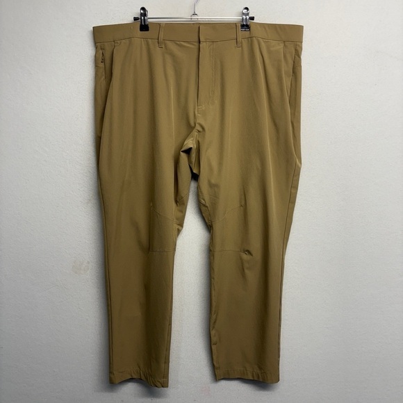 Fabletics Only Pant Classic Fit Dark Twill Tan 40x30 - Picture 1 of 6